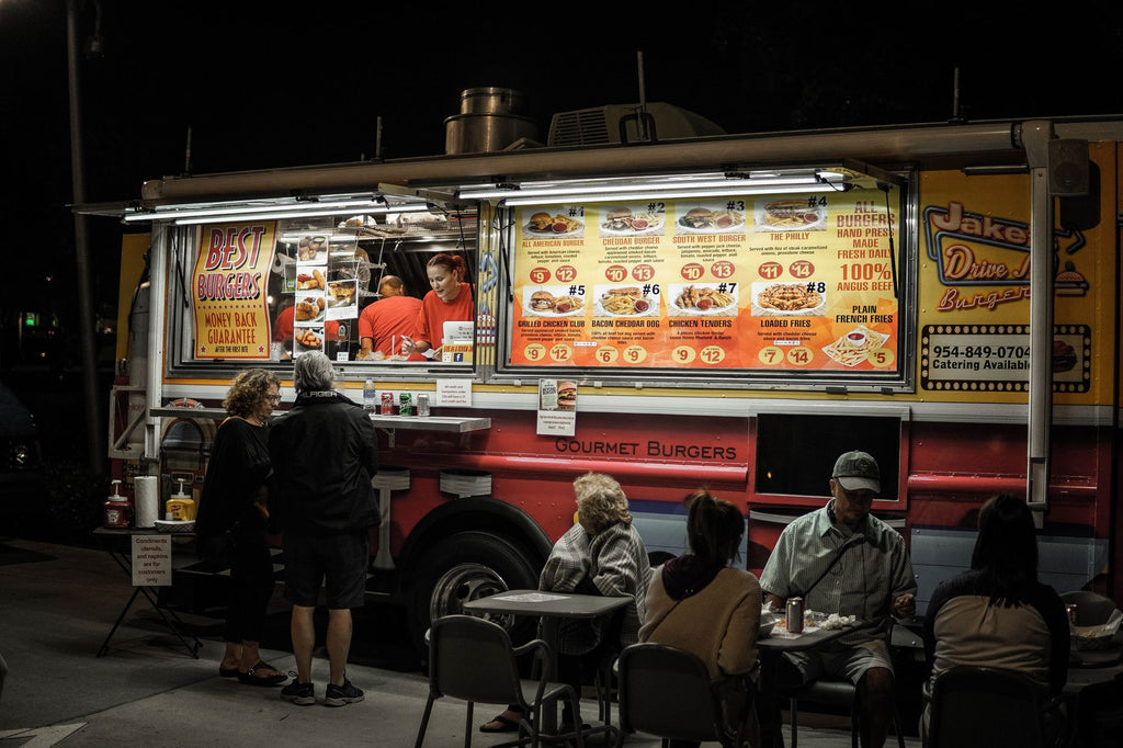 Burger food truck design reference 2