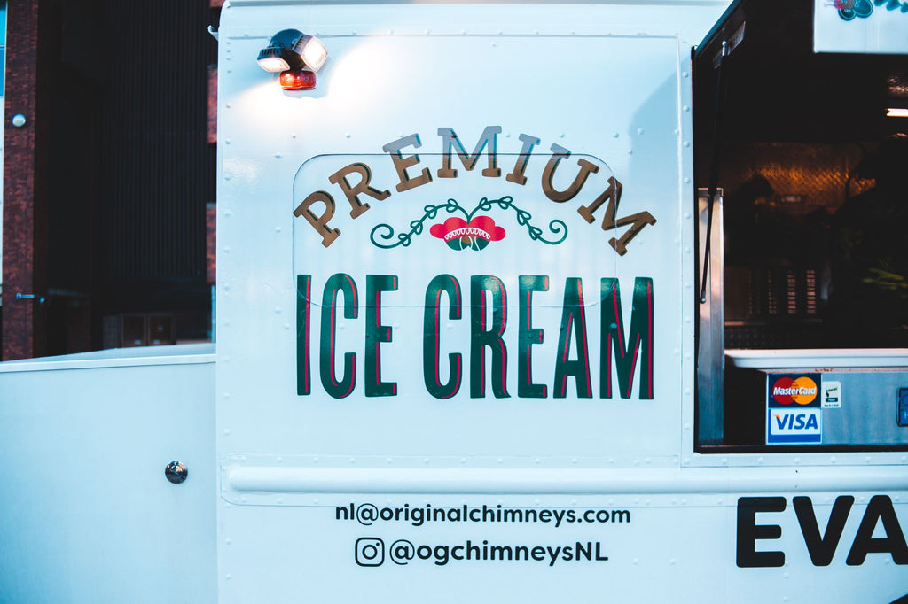 Dessert food truck design reference 2