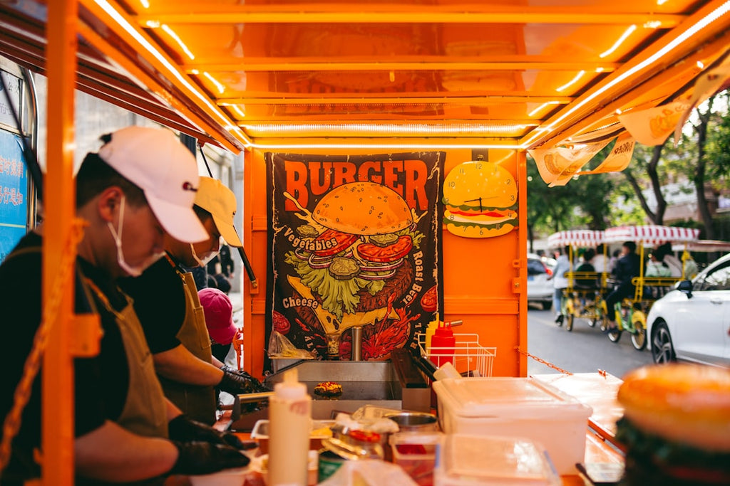 Burger food truck design reference 3